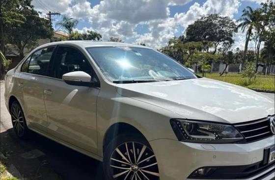 VOLKSWAGEN JETTA 2.0 TSI HIGHLINE 211CV GASOLINA 4P TIPTRONIC